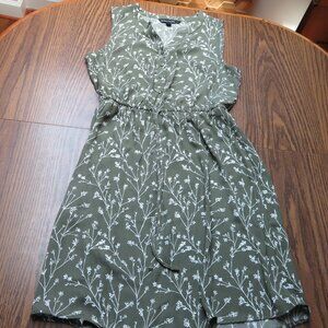 41 Hawthorn Claira Tie Waist Dress In Olive Size M